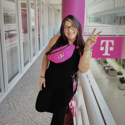 LaBeMoneyDTejas's tweet image. #NewProfilePic be like… 🩷✌🏼#TFB