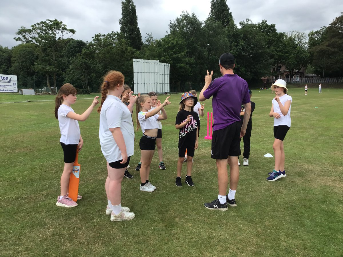 WestfieldPrimar's tweet photo. Congratulations to our girls Dynamo Cricket team who came 4th yesterday in a tournament with other local schools. Well done to everyone who took part π #girlscricket #dynamocricket @Halton_SG https://t.co/WhTxMr4jbD
