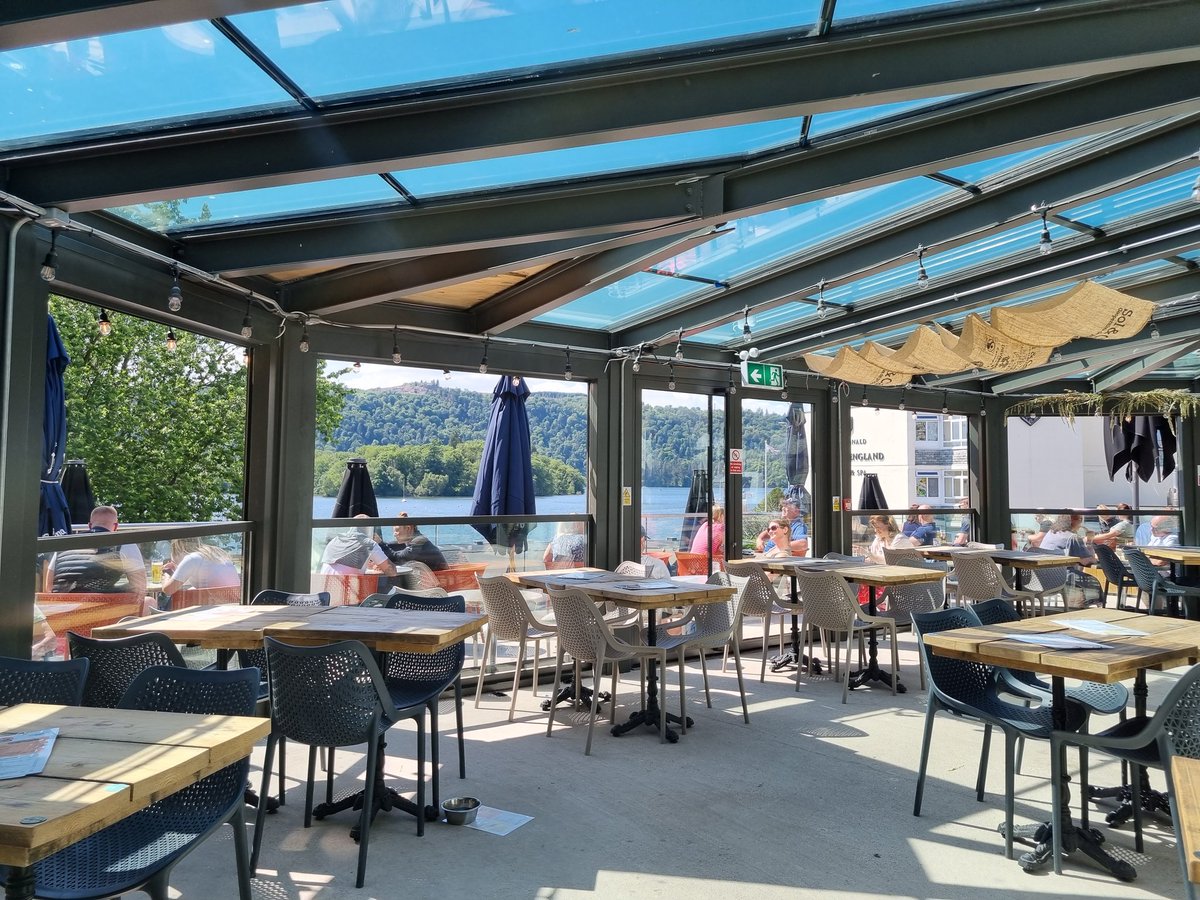 Shane Thomas tweet media