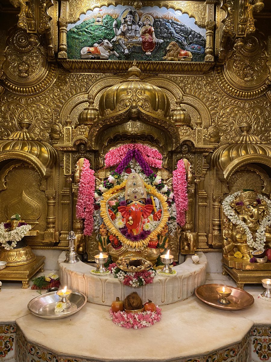 SVTMumbai's tweet photo. 🙏 गणपती  बाप्पा मोरया 🌺मंगलमूर्ती मोरया 🙏२९/०६/२०२३ 
🙏Ganapati Bappa Moraya 🌺 Mangalmurti Moraya  🙏29/06/2023 https://t.co/Lqg7orRwzh