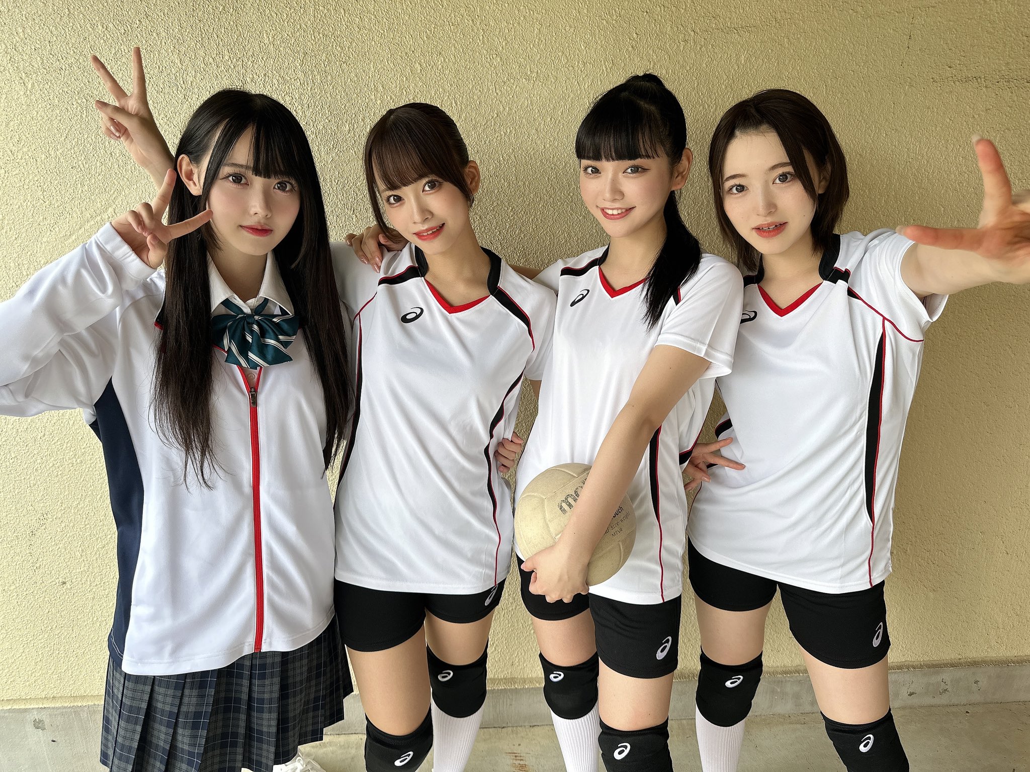 高嶺のなでしこ　籾山ひめりTシャツ Lサイズ 高嶺のなでしこ 籾山ひめり タオル Tシャツ - メルカリ