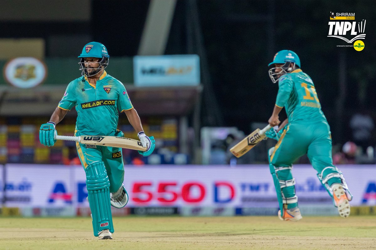 TNPremierLeague's tweet photo. 12 over update!🥳
BT : 58/3
Run Rate :4.83
#TNPL2023🏏
#smpvsbt
#TNPLonstarsports
#TNPLonfancode
#PoduSakkaPodu
#EngaDilluEngaGameu
#NammaAatamAarambam💥
#NammaOoruNammaGethu💪🏼 https://t.co/t87tQvhS5Q