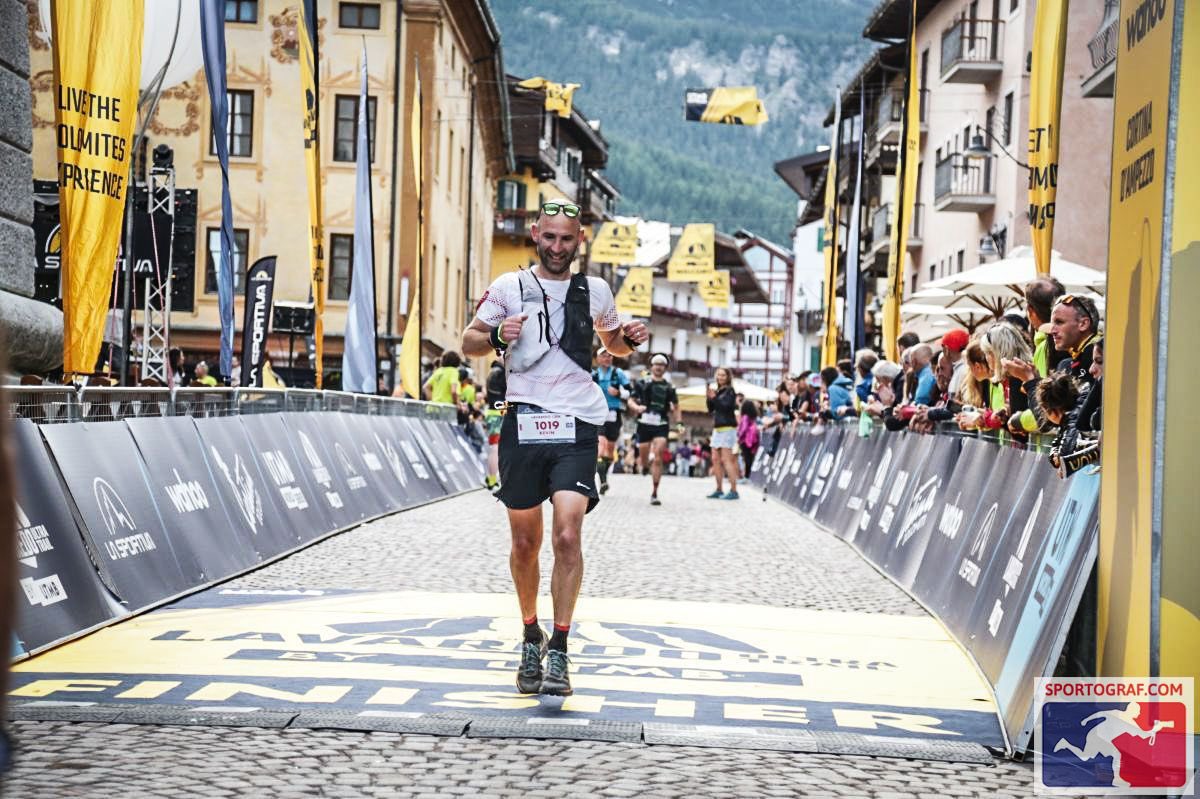 Kevin_Banks's tweet photo. Lavaredo 2023 

Pushed to my limits but rewarded with some of the most breathtaking views, what a place. 

I trained smart, raced with a smile and had the most amazing experience https://t.co/PK8eN3BnZn