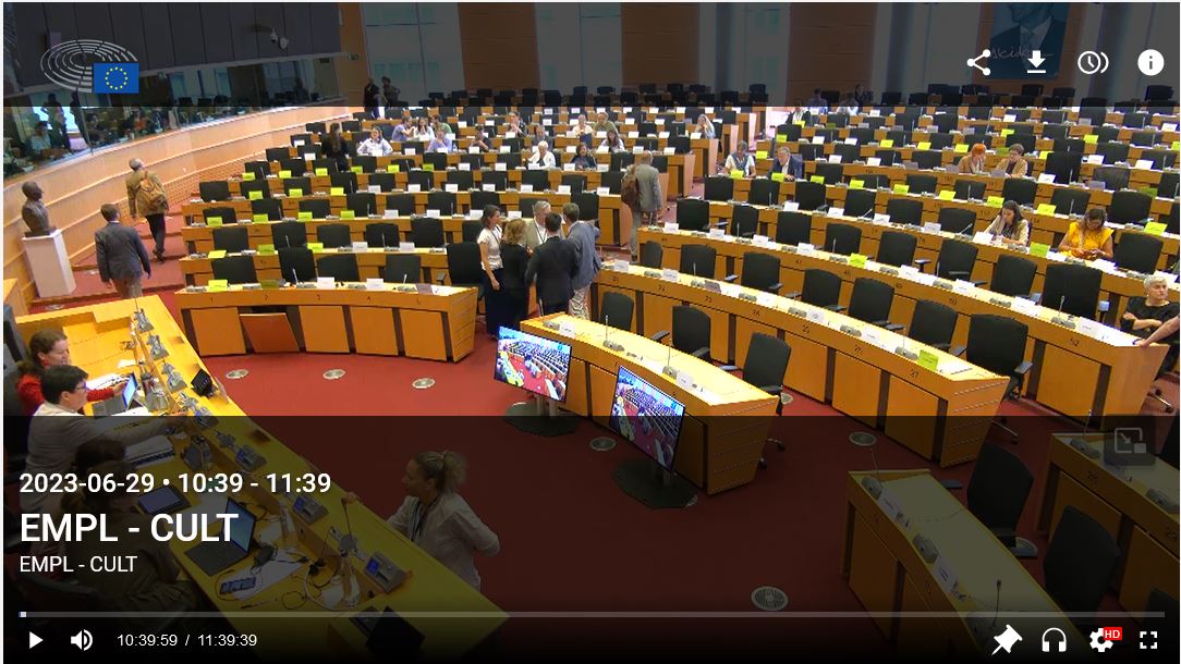 European Network of Cultural Centres (@enccoffice) on Twitter photo Today <a href="/EPCulture/">CULT Committee Press</a> and <a href="/EPSocialAffairs/">EMPL Committee Press</a> discussed draft report on Working Conditions of Artists & CCS Workers: 🔴bit.ly/3PEqtnd
Through @actforculture working group, the ENCC asks MEPS to strengthen and specify
▶️issues for CCS *workers*
▶️digital challenges beyond "AI" Today <a href="/EPCulture/">CULT Committee Press</a> and <a href="/EPSocialAffairs/">EMPL Committee Press</a> discussed draft report on Working Conditions of Artists & CCS Workers: 🔴bit.ly/3PEqtnd
Through @actforculture working group, the ENCC asks MEPS to strengthen and specify
▶️issues for CCS *workers*
▶️digital challenges beyond "AI"