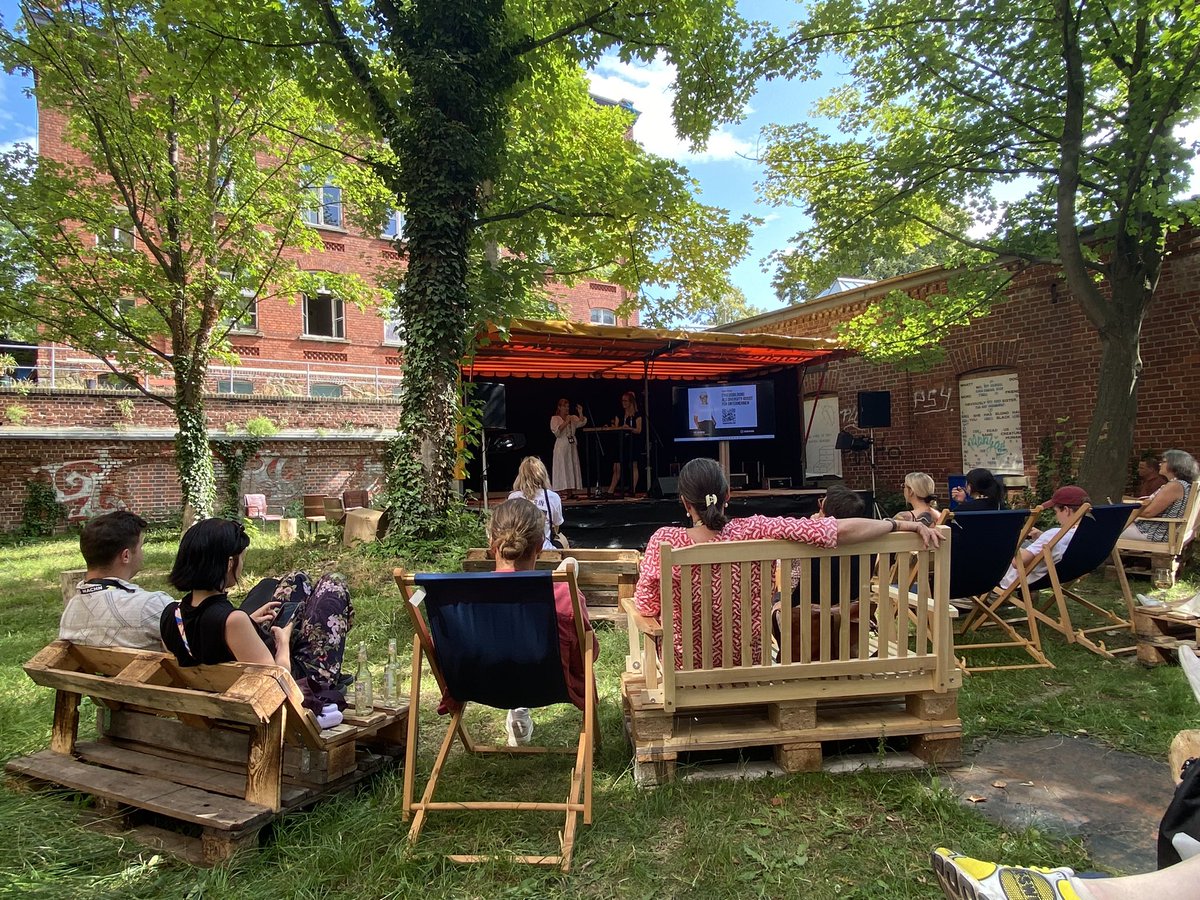 arthysterian's tweet image. Zyklusbildung als Diversity Boost in Unternehmen mit @FeeReinoso - spannendes und wichtiges Thema, das definitiv mehr Öffentlichkeit braucht und mehr Selbstverständlichkeit im Alltag von Unternehmen.  #MACHN23