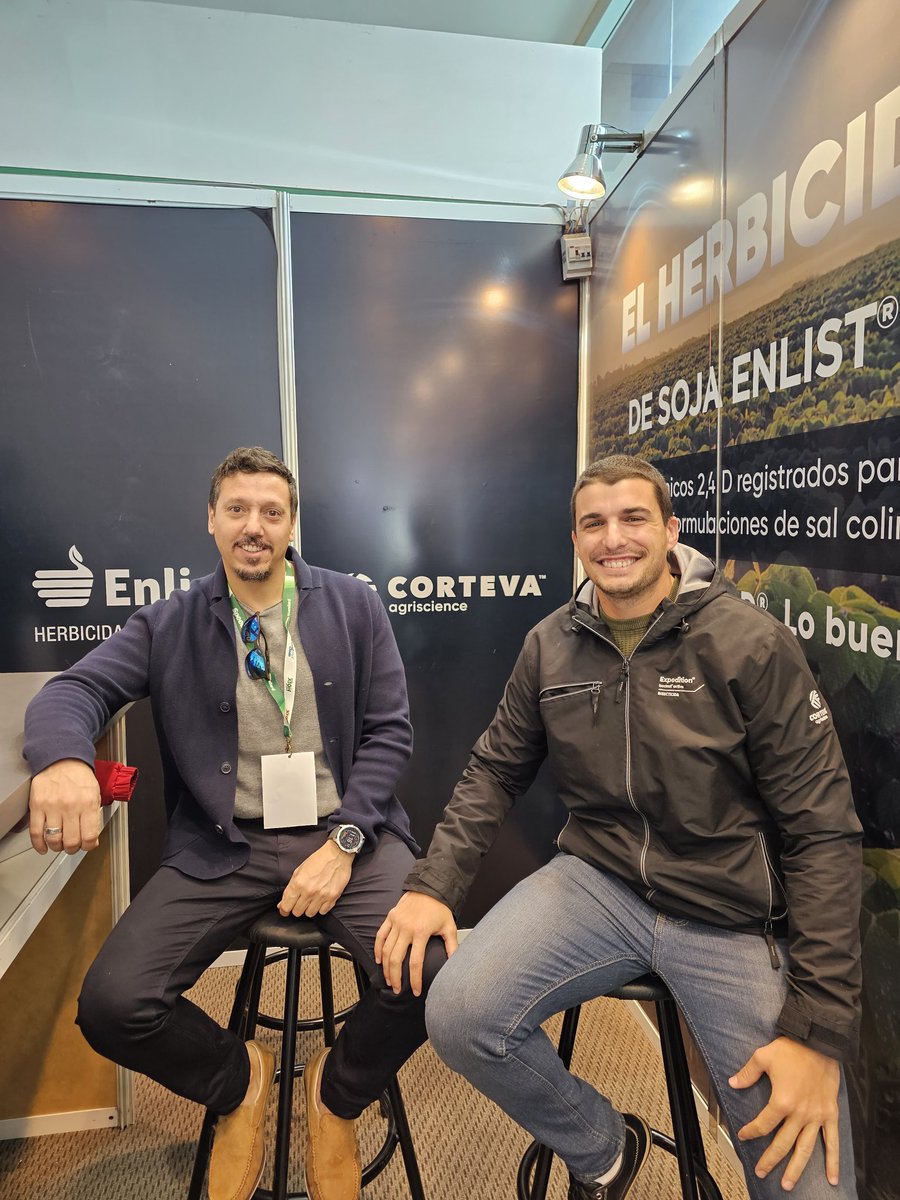 germanc1981's tweet photo. Presentes en el 18° Encuentro Nacional. Monitoreo y Manejo Plagas, Malezas y Enfermedades
Dos días de excelente actualización técnica de la mano de los mejores profesionales, y lleno de intercambio con asesores de todo el país 
@CortevaARG
@halconmonitoreo
@HGuerraOrozco https://t.co/nXrNo8DQ0t