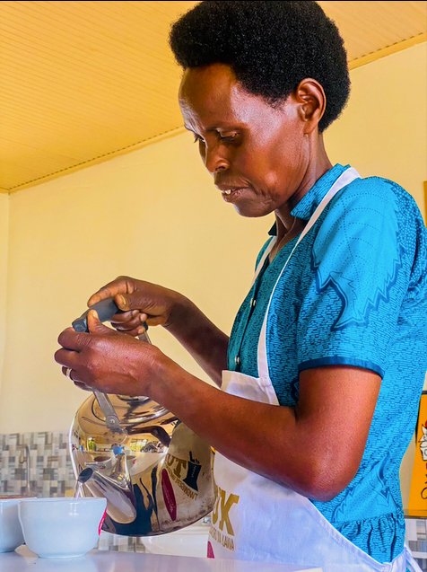 Meet the women coffee farmers behind the cup and let them guide you on a journey that will end with you tasting their traditionally roasted coffee.

tripadvisor.com/AttractionProd…

#TUK #VisitRwanda #Farmtour #womengrowncoffee #enterprisingwomen #womenentrepreneurs #poweredbywomen