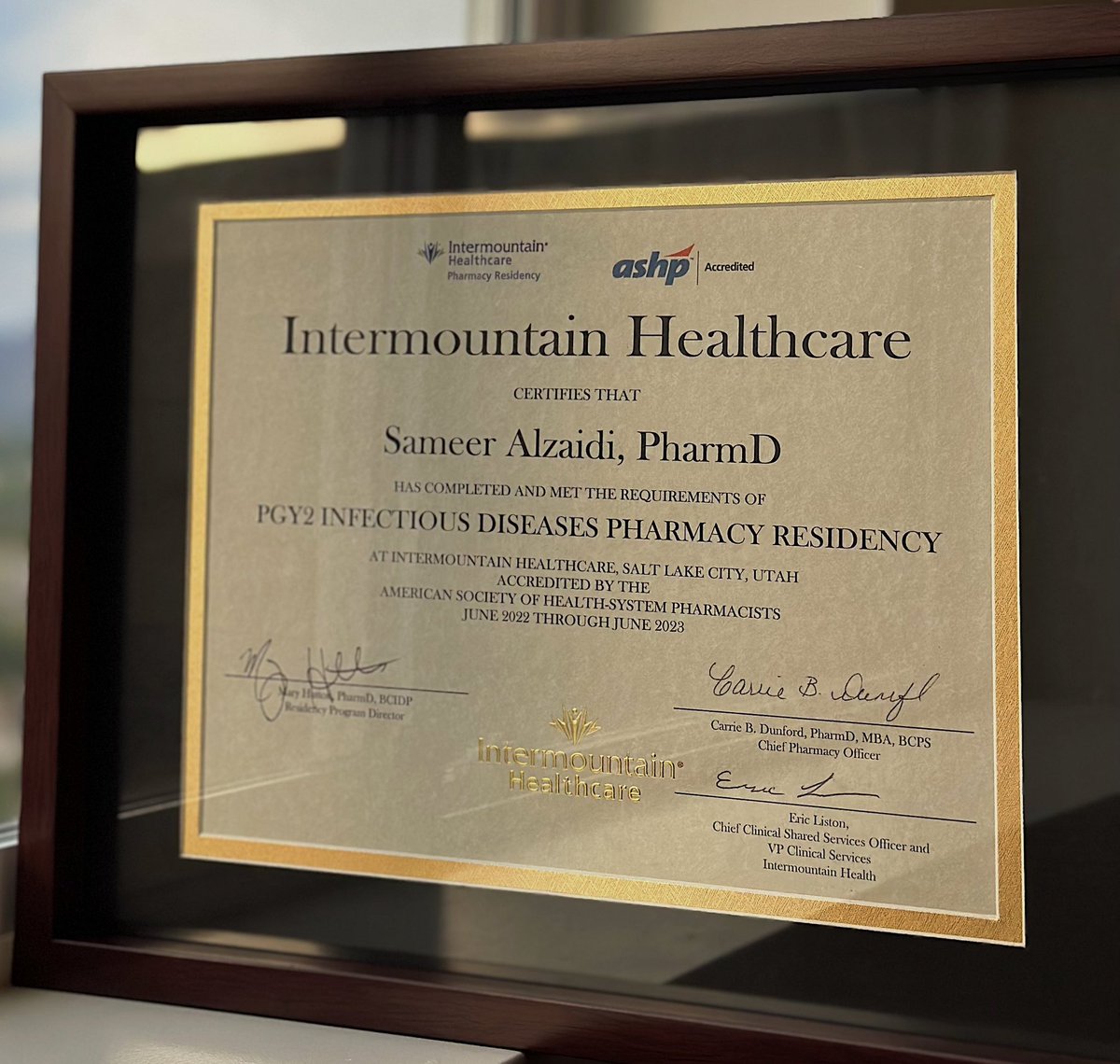 I’m so proud to complete my PGY2 in ID @Intermountain. Having the opportunity to work with these intelligent and globally recognized people is the most meaningful reward I gained this year. Thank you so much for shaping me into the person I am today. #PharmRes #IDTwitter