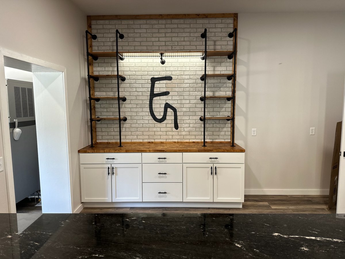 Each day more items get checked off the list at #5FamilyRanch 🛠️‼️ We can’t wait to wrap up the interior and exterior finishes and host our first couple!!
<a href="/coachkittelson/">Cody Kittelson</a> <a href="/johnnyf45/">Johnny Frank</a> <a href="/AmandaKittelso2/">Amanda Kittelson</a> <a href="/bucketbrett/">brett</a> <a href="/bisonwarriors/">Daren Sagedahl</a> <a href="/abenz_24/">Alison Fulton</a> 
#mnweddingvenue #mnbride  #weddingbarn