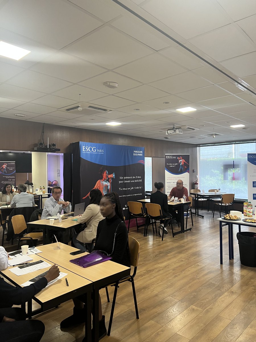 escg_paris's tweet photo. [MATINÉE JOB DATING]
📸Retour en images sur la matinée Job Dating Spécial alternance, qui s’est déroulée le jeudi 29 juin, dans nos locaux !
C’était un plaisir de pouvoir accueillir les entreprises au sein de notre établissement. https://t.co/MFBoi2vU7j