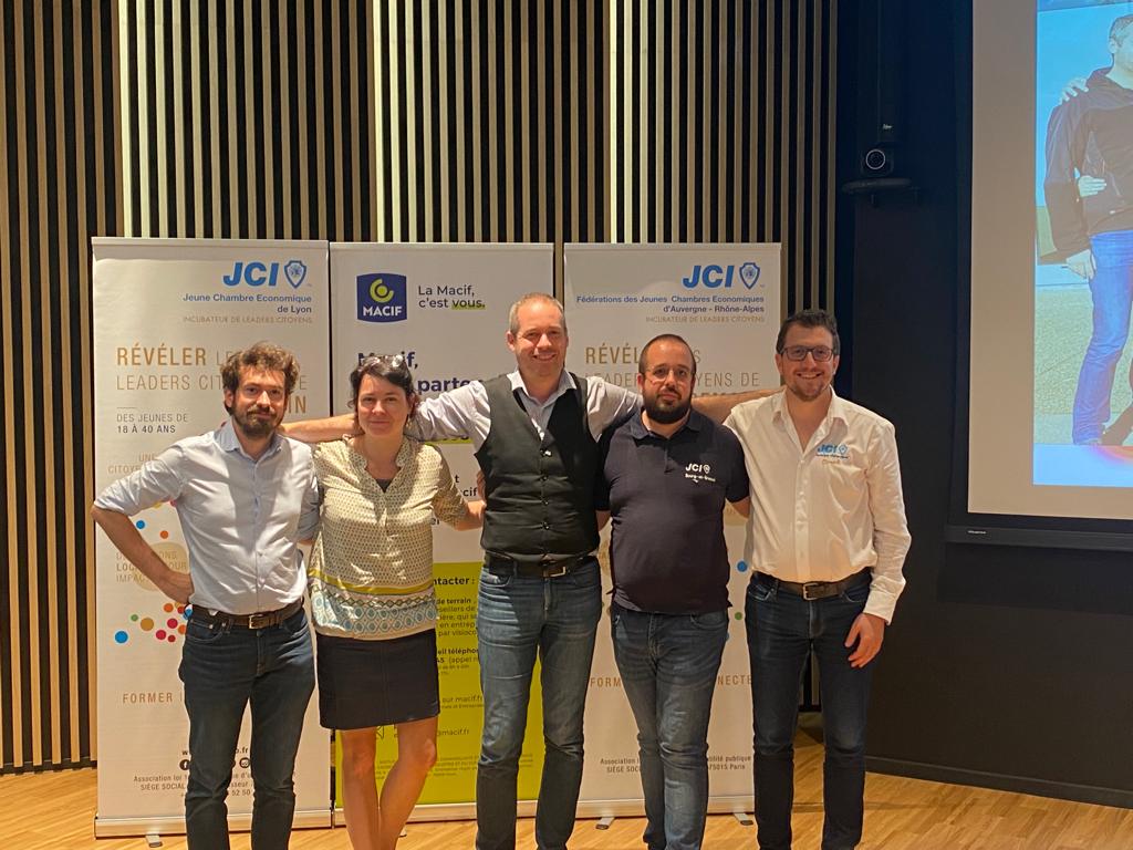 JCE_VB's tweet photo. Un grand bravo à la @JCELYON &amp; @JCEAURA  pour l'organisation de la Convention régionale 2023 à Lyon ! Des échanges, des rencontres, des formations, des interventions, une visite des sites classés à l'UNESCO... Merci à la @MacifAssurances et @IDRAC_BS pour leur soutien ! https://t.co/xnCW9cuqk3