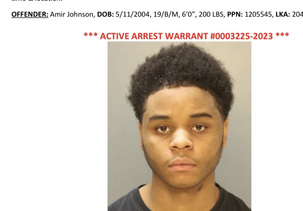 KeeleyFox29's tweet photo. SCOOP:  3 MEN WANTED by @PhillyPolice for Saturday’s shooting of 71 year old grandfather &amp; his 5 year old grandson. They were in one of the vehicles recently carjacked from @PHLAirport &amp; abandoned in less than mile away after Saturday’s shooting at Passyunk Ave &amp; 61st Street. 1/4 https://t.co/OI9lZLNzaP