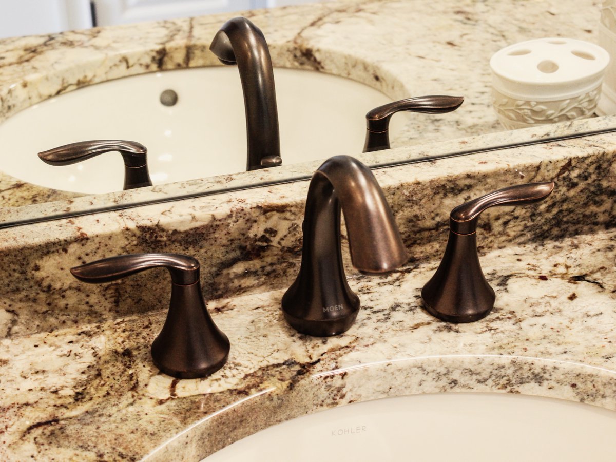 Want your guest bathroom to look as good as your master?

A little #ThrowbackThursday to the time we upgraded this bathroom with some gorgeous stone!

If you're looking to upgrade your bathrooms, give us a shout at premiergranite.com/contact-us/