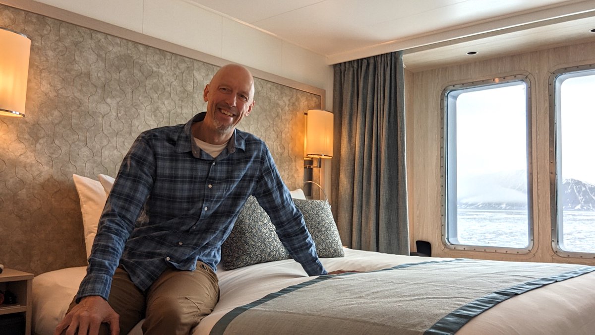 InTheLoopTravel's tweet photo. NEW VIDEO: A Look at Our Window Cabin on #NatGeoResolution.
@LindbladExp 
https://t.co/h0Ma1k2XCM https://t.co/1idPqXS6ZY