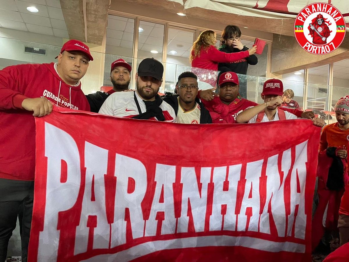 ParanhanaP7's tweet photo. Classificados ✅
Minha alegria é o INTERNACIONAL 💯🇵🇪
#scinternacional #nadavainosseparar #vamointer #libertadores #guardapopular #carnaval #torcida #interloucura #internacional #festa #popular #colorado #academiadopovo https://t.co/jAAj5AcMBv
