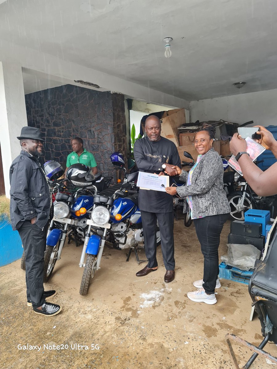 Tonyakumu's tweet photo. To enhance border monitoring following the arrival of Burkinabe fleeing into Liberia, @UnhcrLiberia donated 7 terrain motorbikes to be used in four counties (Maryland, River Gee, Grand Gedeh and Nimba). Working towards an assessment missions with UN sister agencies and GoL. https://t.co/iIYZkGNSnG