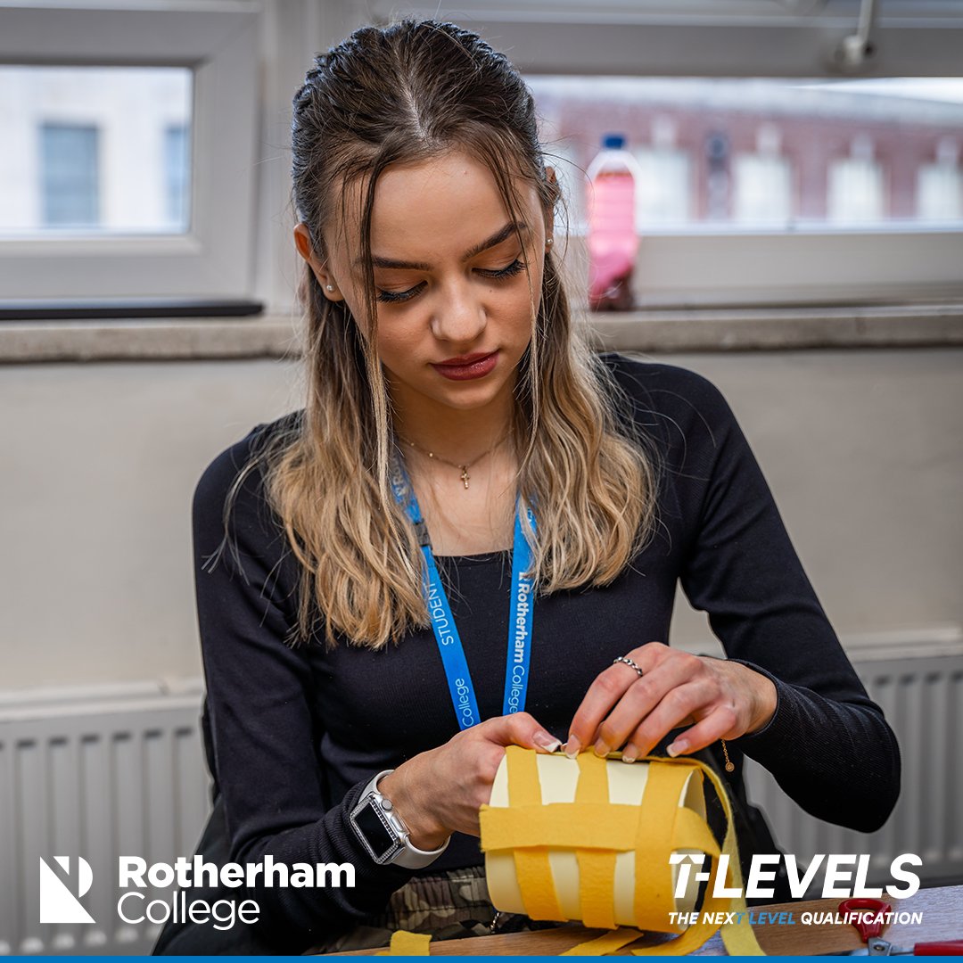 By studying the T Level in Education and Early Years, you can progress into roles such as:

🔵 Nursery Worker
🔵 Teaching Assistant
🔵 Learning Mentor
🔵 Special Educational Needs Teaching Assistant

rotherham.ac.uk/course/t-level…

#childcare #tlevel #futuresforeveryone #education