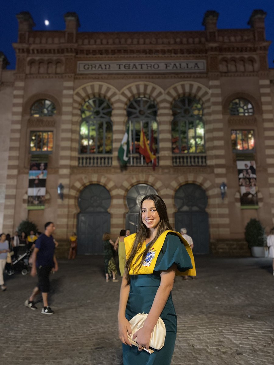 pauunolasco_'s tweet photo. Ahora si, gracias 🩺🎓 https://t.co/c71zBLEsWS
