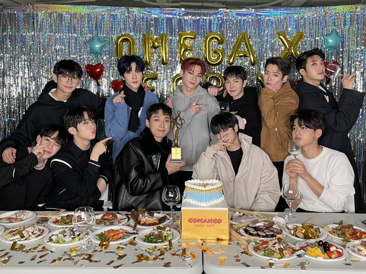 jinuxen's tweet photo. Happy 2nd anniversary, my loves. Thank you for wonderful memories and not giving up. Let's be together forever! ❤️❤️❤️

OMEGA X 2nd Anniversary
#OMEGA_X_Debut_2nd_Anniversary
#2gether_with_OMEGA_X
#오메가엑스_포애기_2주년을_함께 
#OMEGA_X #오메가엑스 https://t.co/bUeW4IDjRi