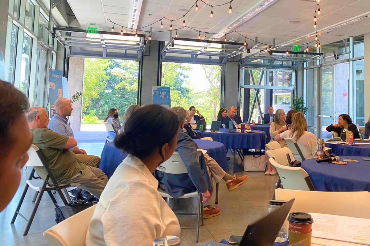 SeattleKingWDC's tweet image. Last week, we gathered for an incredible board meeting to celebrate milestones and engage in group exercises to enhance our board development. We&apos;re grateful for the insights shared during this meeting and excited about new opportunities ahead! 🗓️🎉

#BoardDevelopment #Milestones