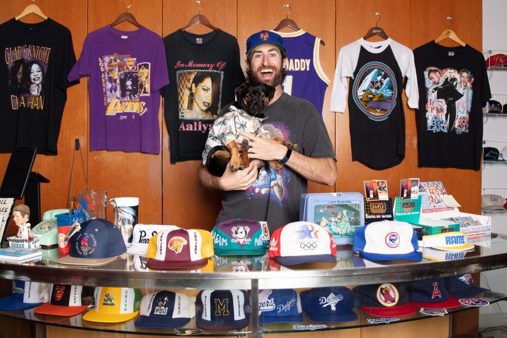 UnderminePod's tweet photo. Every time we see him, he’s got new fancy clothes!

We’d like to give a shout out to @ScottRogowsky’s latest venture, @quizdaddys vintage clothing shop in LA! Scott funneled his passion for vintage threads into a charity-funding store, check it out! https://t.co/NAur0Nqmo8 https://t.co/6QDtr3rOw5