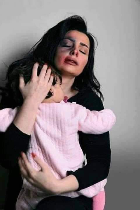 hanimohammed020's tweet photo. قال لقمان الحكيم لإبنه: إحذر واحدة هي أهل للحذر.....
قال.... وما هي..؟
فقال.......إيّاك أن تُرِيّ الناس أنّك تخشى الله وقلبك فاجر...... https://t.co/IqmutePLd0