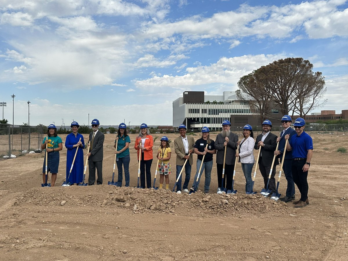 Rhiannon_Samuel's tweet photo. It’s a great day in New Mexico!! Ground breaking on the new trades facility at @CNMsuncats which will set New Mexico up for success during the expected “Trades Renaissance”. https://t.co/YJBxwVc0fw