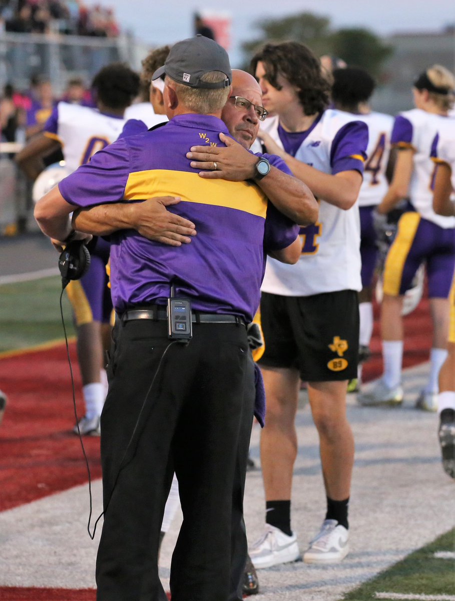 Head football coach Chad Zschiesche has chosen to step down from his position to pursue other career opportunities.   

“We thank Coach Zschiesche for all he has done for Pirate Football. We wish him and his family all the best,” said Superintendent Dr. Jeremy Glenn.

Go Pirates.