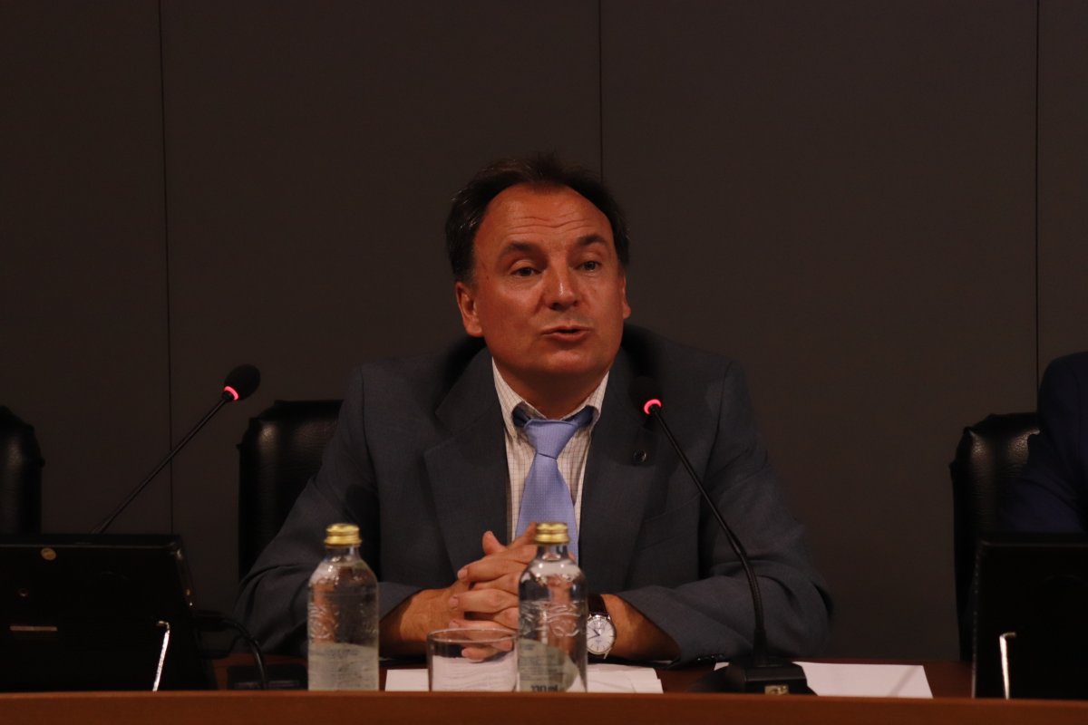 ICALI_ColegAbog's tweet photo. Iniciamos esta semana los Cursos de Verano Rafael Altamira @UA_Universidad con "El nuevo Derecho Internacional Privado Europeo de Familia y Sucesiones".
La inauguración ha estado a cargo del decano de @Derecho_UA y del decano del #ICALI, junto a los directores del curso. https://t.co/JG4N9P73Am