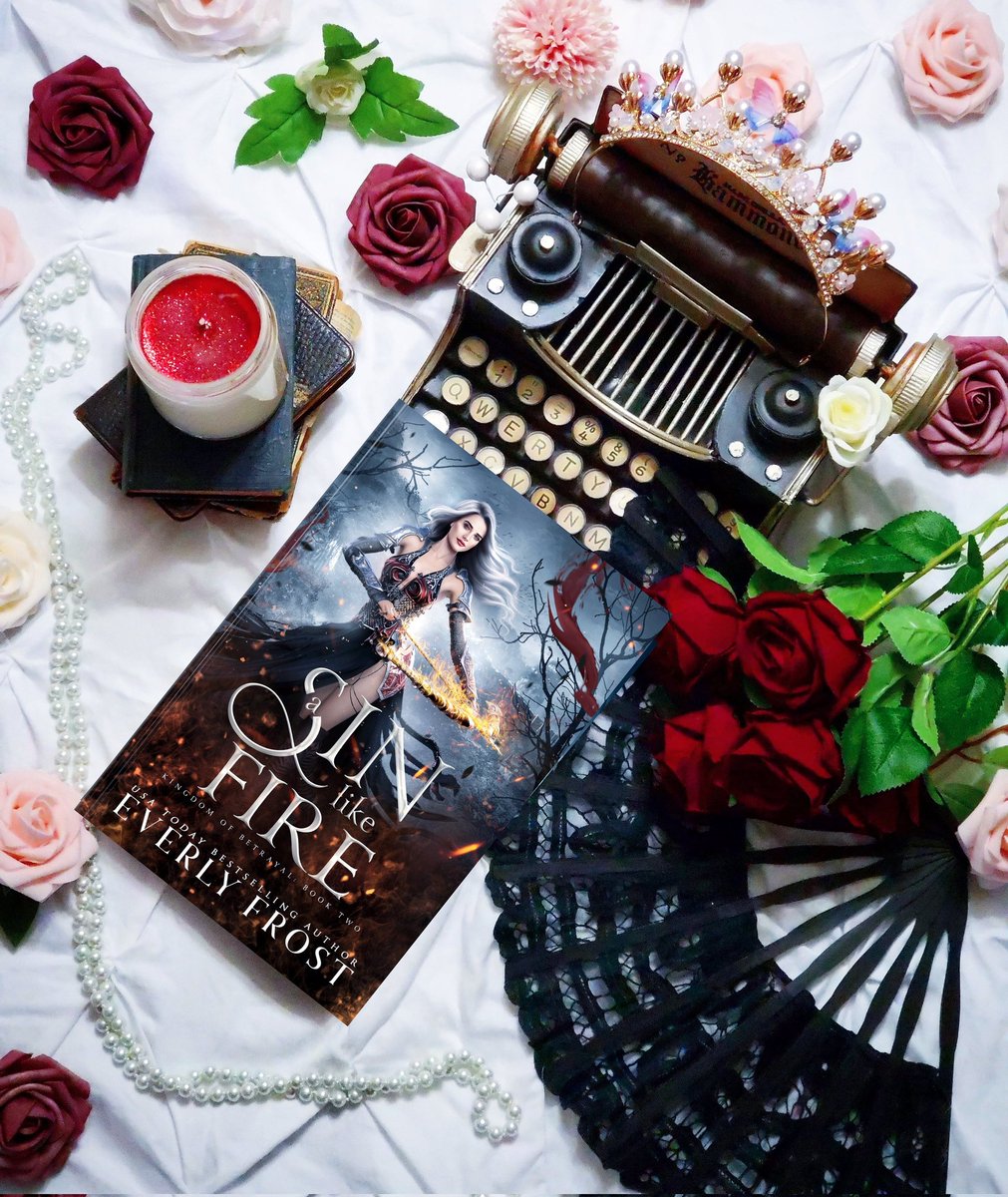 MichelleFritzP1's tweet photo. 🔥🏹ℂ𝕠𝕧𝕖𝕣 ℝ𝕖𝕧𝕖𝕒𝕝 𝕗𝕠𝕣 𝔸 𝕊𝕚𝕟 𝕃𝕚𝕜𝕖 𝔽𝕚𝕣𝕖 (𝕂𝕚𝕟𝕘𝕕𝕠𝕞 𝕠𝕗 𝔹𝕖𝕥𝕣𝕒𝕪𝕒𝕝) 𝕓𝕪 𝕥𝕙𝕖 𝕒𝕙-𝕞𝕒𝕫𝕚𝕟𝕘 @EverlyFrost which is a #FantasyBookSeries !🏹🔥 

🔥Tag Line:
Betrayal is only a heartbeat away 

🔥Preorder Link: https://t.co/QkthxbkMxj https://t.co/kQHjRH8APf