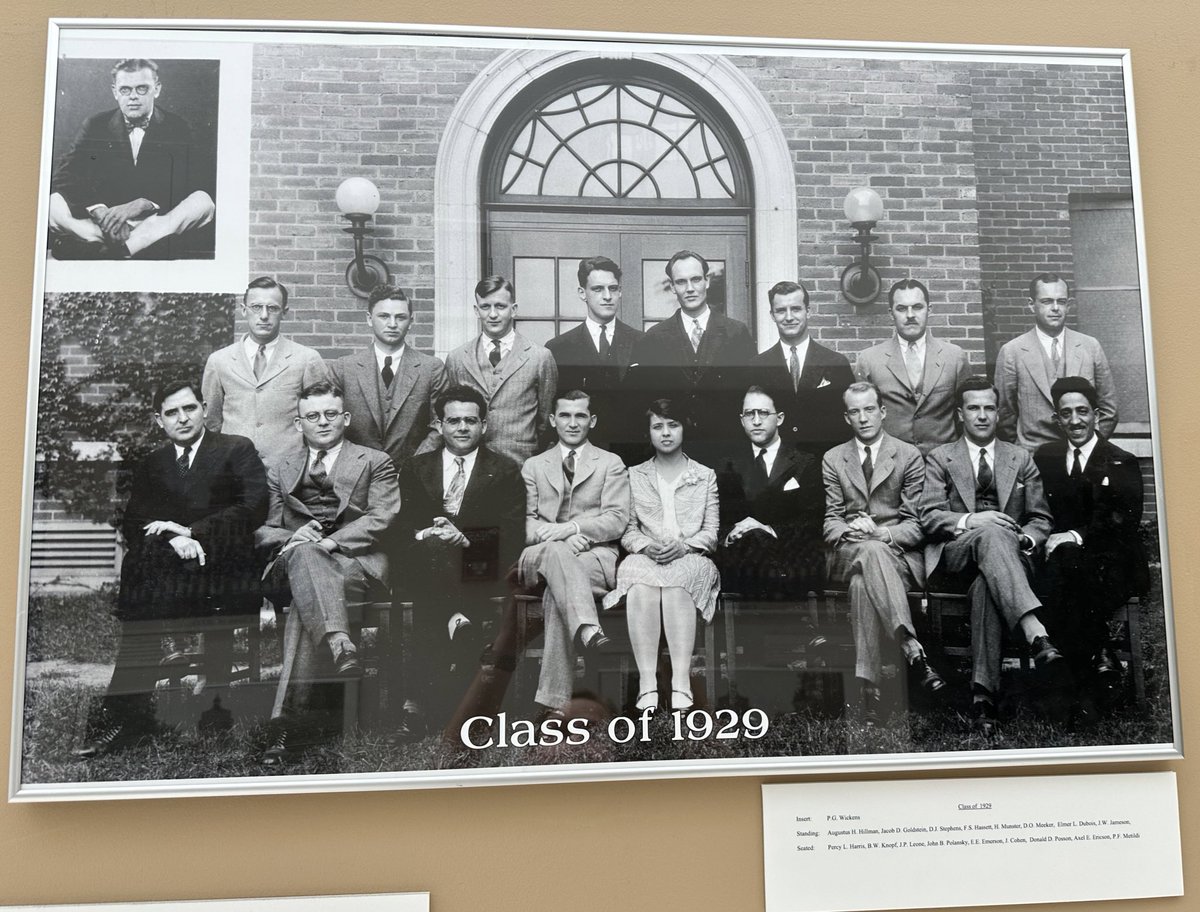 Strong & Highland Women in Internal Medicine (@urmc_shwim) on Twitter photo SHWIM has been discussing the history of women here at <a href="/URochester_SMD/">URochester SMD</a>. Pictured here is the first woman graduate according to <a href="/minerlibrary/">Edward G. Miner Library</a> archives: Dr EE Emerson. To her left is Dr Jules Cohen, outstanding physician, educator, and mentor. #WomenInMedicine #HistoryofMedicine SHWIM has been discussing the history of women here at <a href="/URochester_SMD/">URochester SMD</a>. Pictured here is the first woman graduate according to <a href="/minerlibrary/">Edward G. Miner Library</a> archives: Dr EE Emerson. To her left is Dr Jules Cohen, outstanding physician, educator, and mentor. #WomenInMedicine #HistoryofMedicine