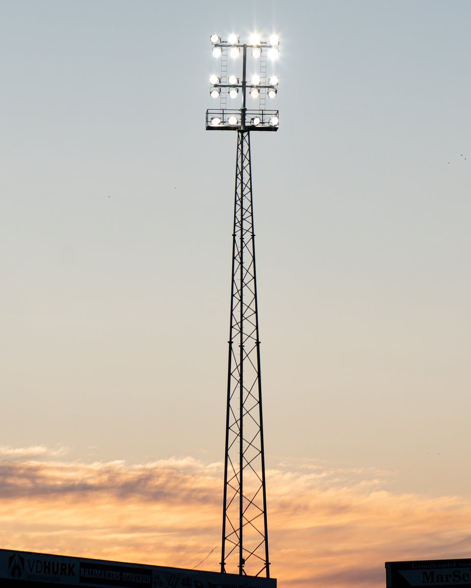 Eerste oefenwedstrijd 2023/2024. 🔜

Helmond Sport - SV De Braak:
📅 Zaterdag 1 juli
⏰ 17:00 uur
📍 GS Staalwerken Stadion
🎟️ Gratis entree

#LaatsteSeizoenDeBraak