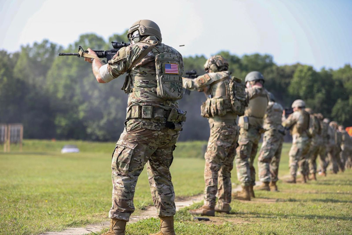TNMilitaryDept's tweet image. Soldiers and Airmen participated in the TAG Rifle Match, a marksmanship competition and training event to promote shooting proficiency, in Tullahoma last week. A team from the @118thWing came in first place. Congratulations!

#tennesseenationalguard #tagmatch #shootingcompetiton