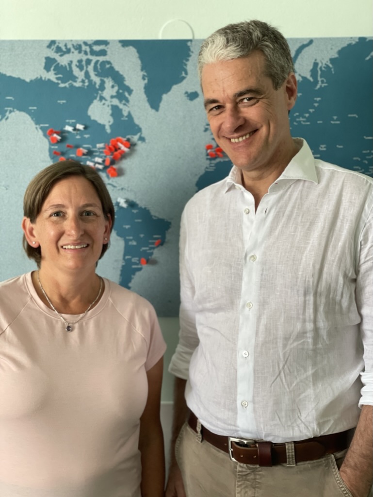 Alessandro Gronchi (@alegronchi) on Twitter photo Fantastic vistit of <a href="/CrisyRoland/">Christina Roland, MD, MS</a> to our center <a href="/IstTumori/">Istituto Tumori</a> Opportunity to share experience in the OR (we did together a nice case of a primary right #retroperitoneal #sarcoma --> the 6 stages approach here: link.springer.com/article/10.124… Fantastic vistit of <a href="/CrisyRoland/">Christina Roland, MD, MS</a> to our center <a href="/IstTumori/">Istituto Tumori</a> Opportunity to share experience in the OR (we did together a nice case of a primary right #retroperitoneal #sarcoma --> the 6 stages approach here: link.springer.com/article/10.124…