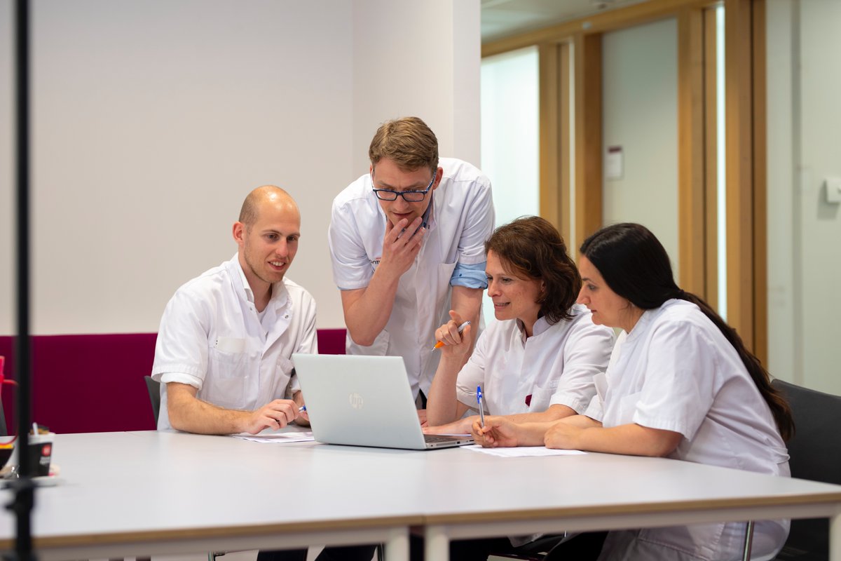 EAHPofficial's tweet photo. The #SILCC programme allows #hospitalpharmacists to visit hospitals from other #EAHP member countries to learn about pharmacy procedures linked to the European Statements of Hospital Pharmacy. Are you interested? Learn more here: https://t.co/gJJPj3n19j #HPCARE4U https://t.co/3fM21mCGJE