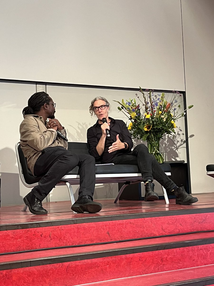 Wereldmuseum Berg en Dal (voorheen Afrika Museum) (@wm_bergendal) on Twitter photo LIVE: <a href="/victorgama/">Victor Rammon Gama</a> over zijn zelfgemaakte muziekinstrumenten in onze nieuwe expo INSTRMNTN #muziek #expositie LIVE: <a href="/victorgama/">Victor Rammon Gama</a> over zijn zelfgemaakte muziekinstrumenten in onze nieuwe expo INSTRMNTN #muziek #expositie