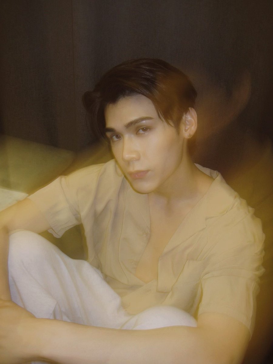 peatwasu's tweet photo. Lazy me 🍂

#Peatwasu #CaptainPeat #BabyFeat https://t.co/t3XTcJX6rx