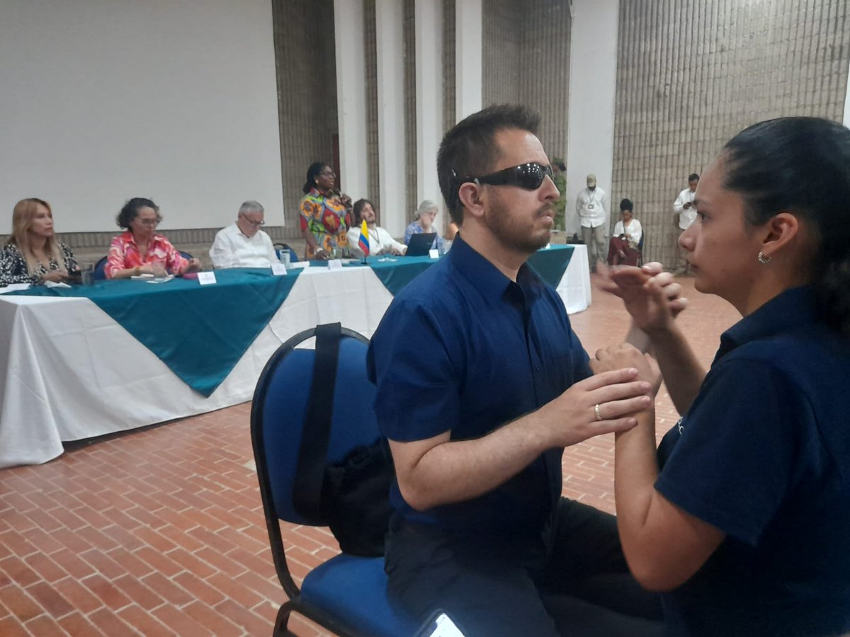 CancilleriaCol's tweet photo. La Directora de Fronteras de Cancillería, María del Pilar González, participó en la sesión Extraordinaria del Consejo Nacional de Discapacidad, convocado por la vicepresidenta @FranciaMarquezM 

Conoce todos los detalles aquí:
https://t.co/ToROezOhHR https://t.co/SDKkhtLDtq
