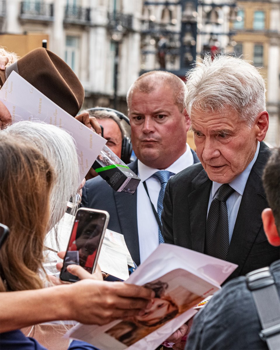 Vertic_Arts's tweet photo. ROLL OUT RED CARPET FOR HARRISON FORD in LONDON!Harrison Ford is back as Indiana Jones and The Dial of Destiny.#IndianaJones #film #Talents
https://t.co/eXEWopMz5l https://t.co/QkXtSrppT1