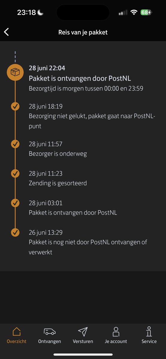 lindajansen00's tweet photo. @PostNL  gisteren was er gewoon iemand thuis. Geen busje en bezorger gezien en toch is de bezorging niet gelukt. Vandaag is het pakket de hele dag al onderweg naar het afhaalpunt🙄 dit schiet toch niet op zo! https://t.co/uis1VIIZD8