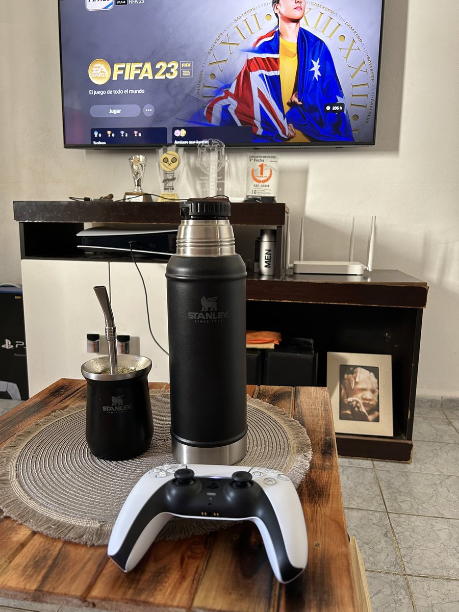 Tuca-1991 tweet media