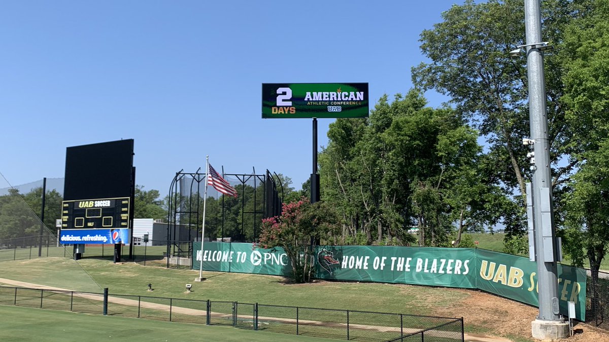 UAB_Athletics's tweet photo. Blazer Nation - a reminder that this Saturday is #UABDay in Birmingham when the Blazers officially join the @American_Conf βΌοΈπ€π¬ππ€
#WinAsOne | #PowerForward https://t.co/Oj7R47N2Yg
