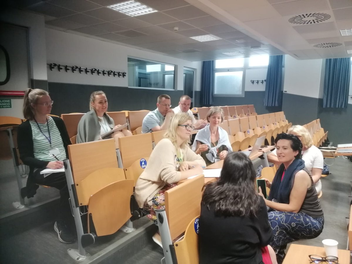 AGROSUS_HE's tweet photo. End of AGROSUS KOM first day with a family photo, tomorrow we will hear our #ExternalAdvisoryBoard and #SisterProjects #Good and #Conserwa, and will end with #CommunicationDissemination and #ResultsExploitation as well as #EthicsRequirements. https://t.co/uEQC6a6blF