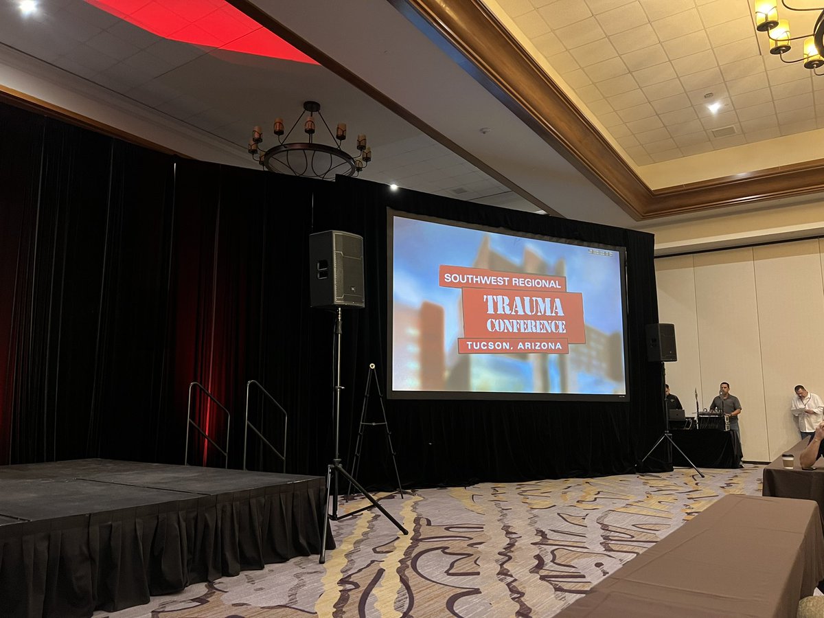 DoctressOfSteel's tweet photo. #SWRTC 2023 off to a great start! @MartinSchreib10 kicking it off with our keynote on #wholeblood… “Normal saline - bad for the heart, great for cooking spaghetti.” https://t.co/ac4YyGEsPP