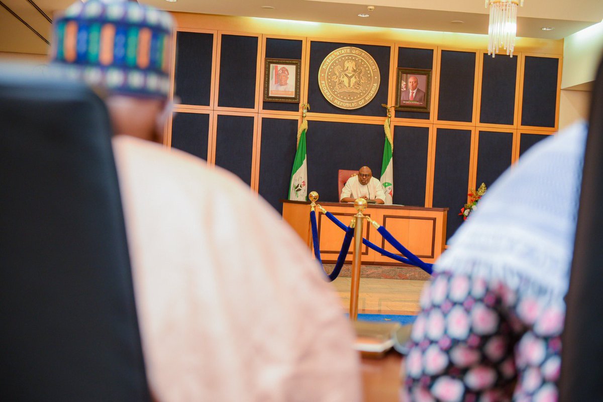 SimFubaraKSC's tweet photo. Today, in the spirit of the Ed-El-Kabir celebration, Muslim clerics in the state paid us a courtesy visit, where I reiterated the need for peace and unity amongst everyone living in the state. 

I assured them of my commitment to securing lives and property for a better and greater Rivers State.