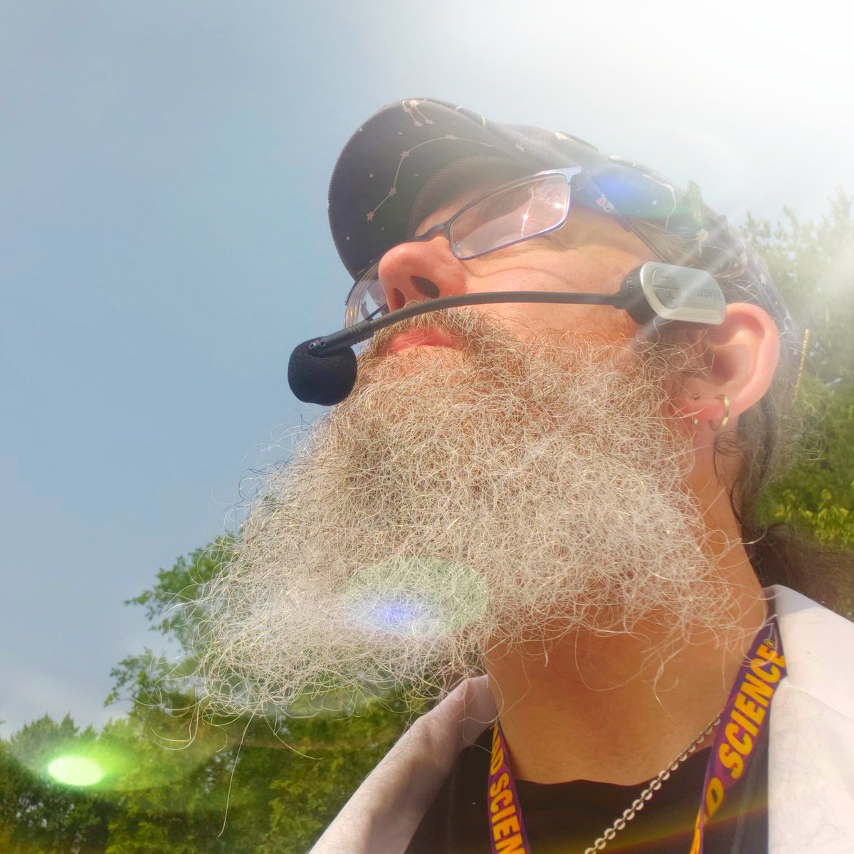 brainwise's tweet photo. Your Friendly Neighborhood Mad Scientist is going on like a blister in the sun! #MadScience #YourFriendlyNeighborhoodMadScientist #Science #OutsideShow #BlisterInTheSun https://t.co/KnPjWJt1Zi