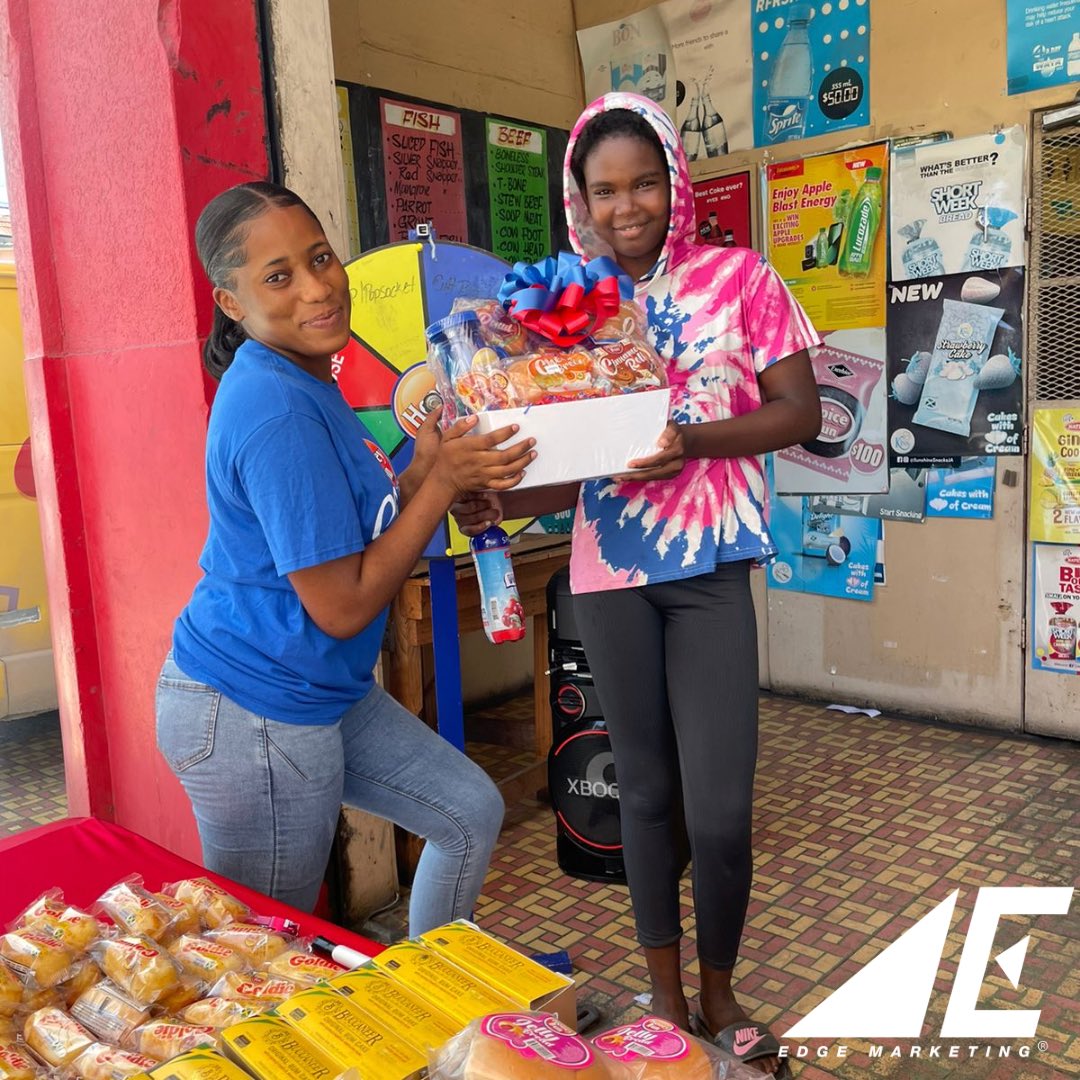 edgemarketingja's tweet photo. #Recap of our #EdgePromoters at Jelly’s and D’s One-Stop store for @honeybunja Goldie and Jelly Bread Sampling and Giveaway Promotion! 

#EdgeMarketingJa #MarketingAgency #BrandAmbassador #Promoters #HoneyBunJa #Promotions #EdgePromotions https://t.co/5Jms6dMjFv