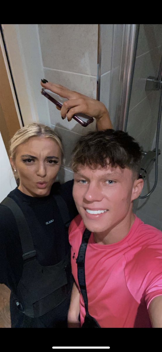 Hannah McQue tweet media