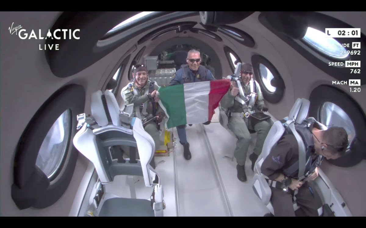 🇮🇹 Benvenuti nello spazio, #Galactic01! Our crew from the @ItalianAirForce & @CNRsocial_ have reached space. WATCH: virgingalactic.com