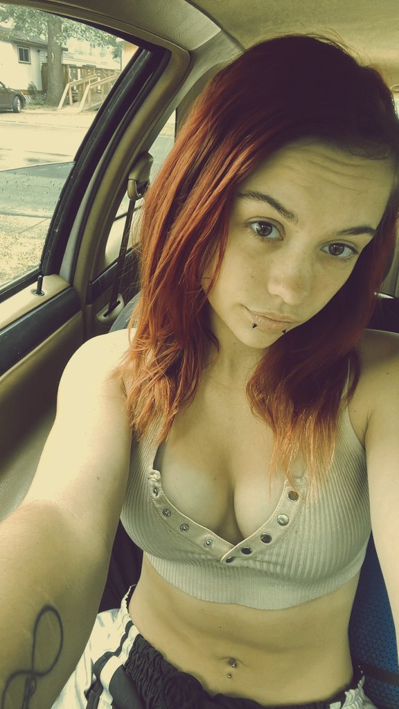 NatashaFirefox's tweet photo. Do I still look good when I wake up with no makeup? 
Lol. 
Good morning, peeps.  from michigan,out to relatives, and  spending time with fam. Did some small fishing yesterday. 
Im just a walking party of fun lol. 💋❤️ Picked some fireworks up yesterday. And some fish I caught. https://t.co/jKSKzBb6Dm